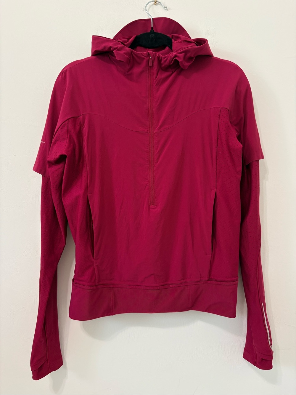 Lululemon SenseKnit Composite Running Jacket Size 6 Pomegranate EUC - Picture 2 of 14